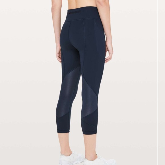 Lululemon Pace Rival Crop *Full-On Luxtreme 22" True Navy 8 - Picture 1 of 10
